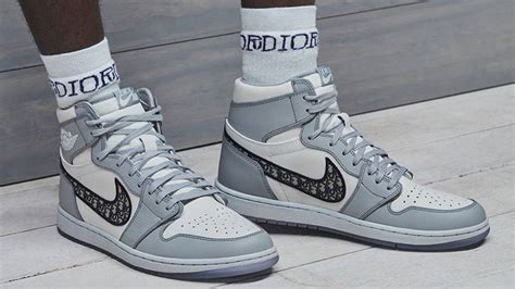 dior x jordan 1 high og grey|air jordan 1 dior slippers.